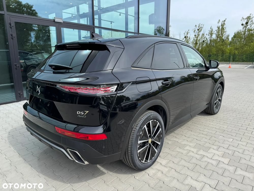 DS Automobiles DS 7 Crossback - 24