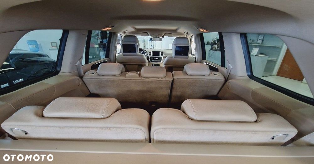 Mercedes-Benz GL - 8