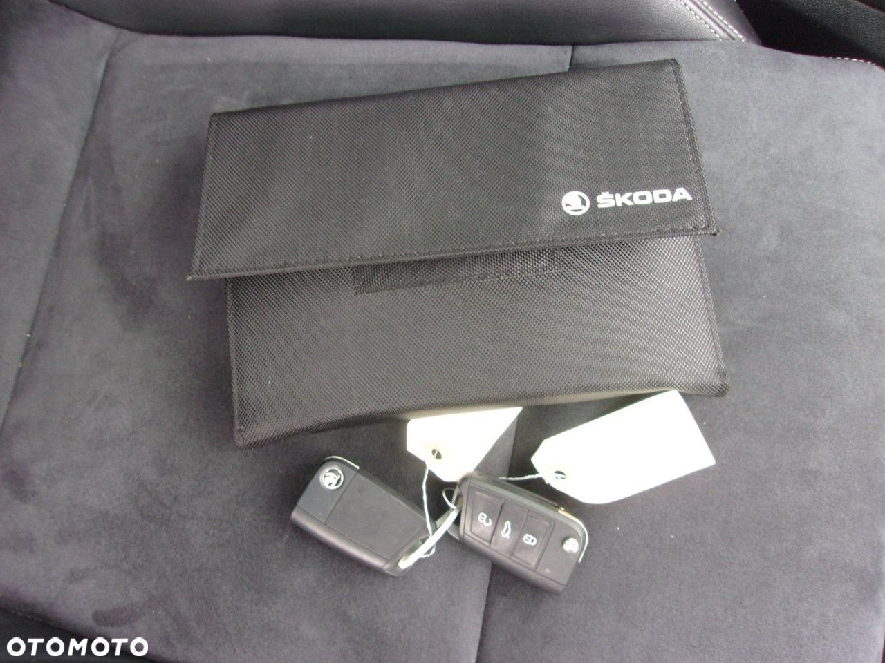Skoda Karoq 1.5 TSI ACT 4x2 Style - 30