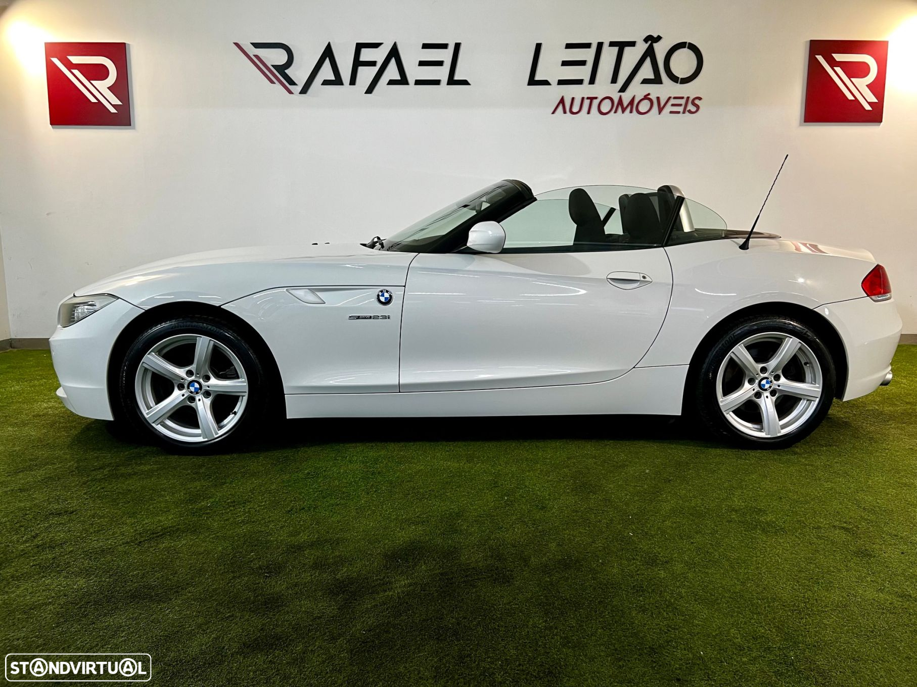 BMW Z4 23 i - 14