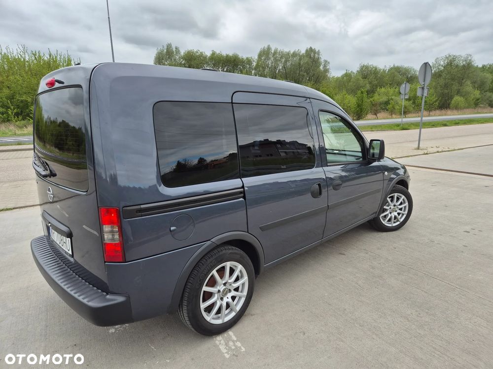 Opel Combo Tour - 3
