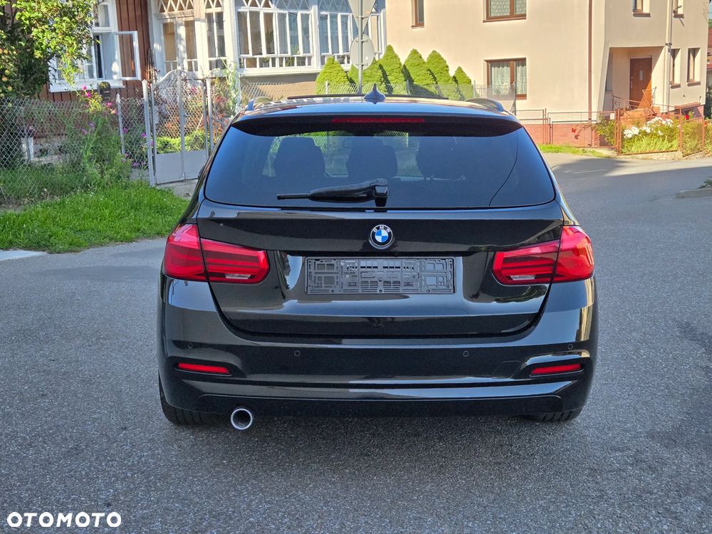 BMW Seria 3 318d - 5