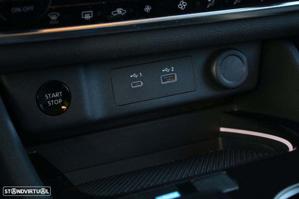 Nissan X-Trail 1.5 e-Power N-Connecta 7L e-4force - 36