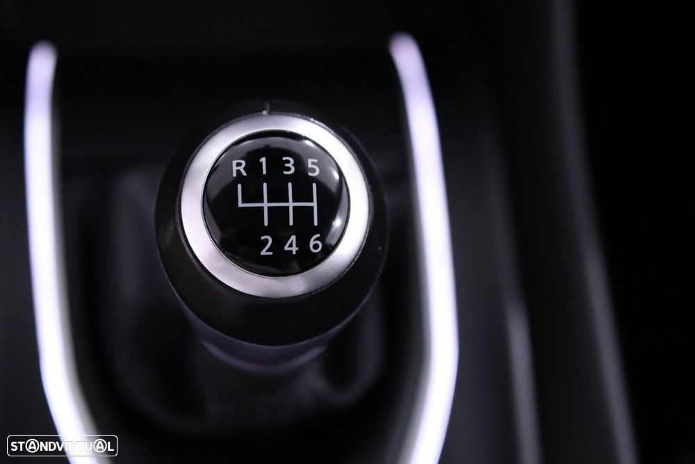 Nissan Qashqai 1.3 DIG-T N-GO - 17