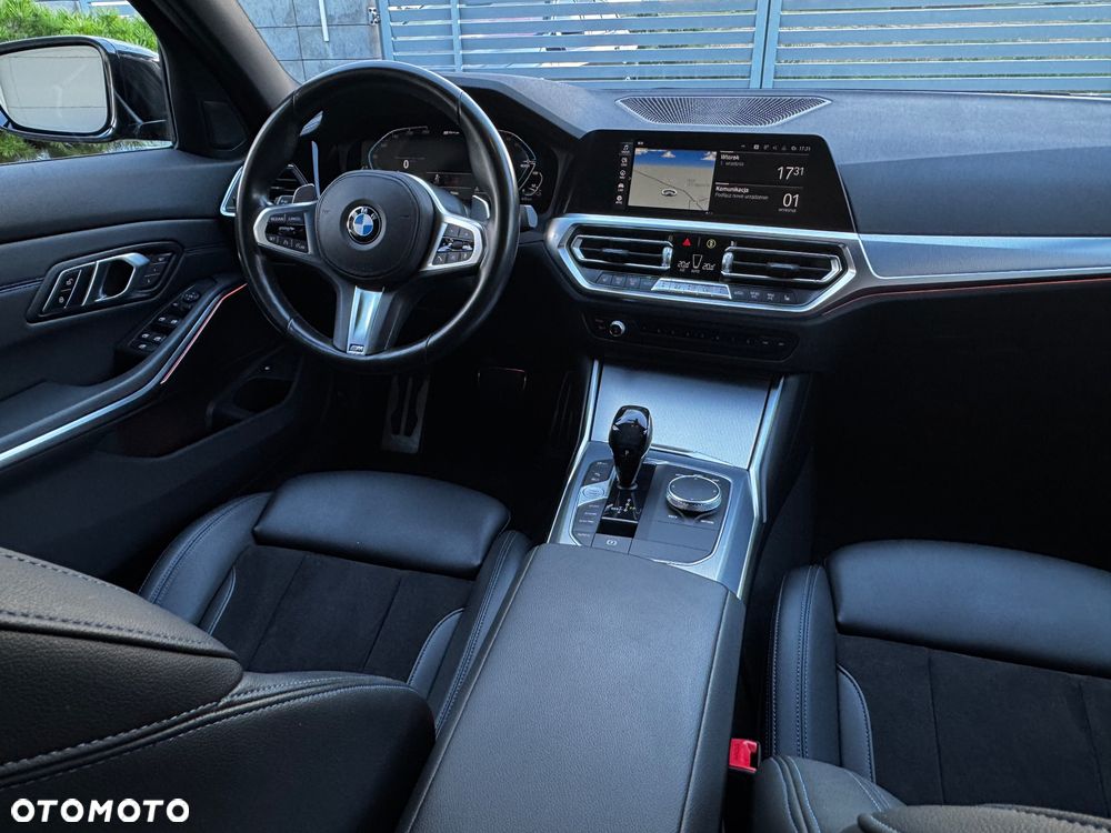 BMW Seria 3 330e xDrive M Sport sport - 17