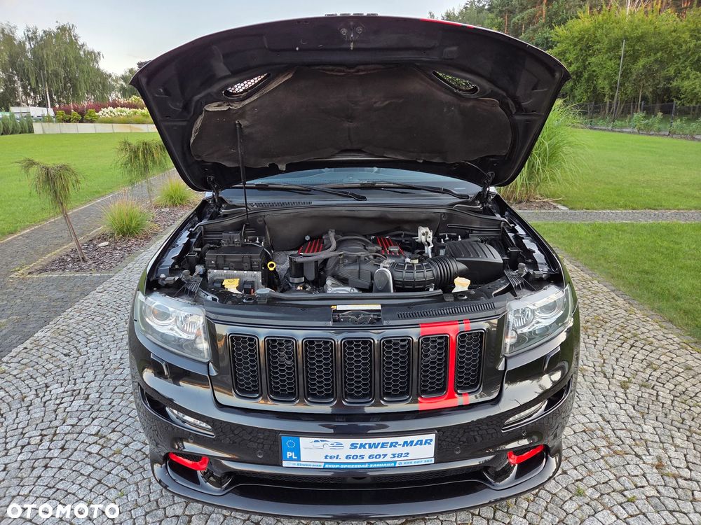 Jeep Grand Cherokee 6.4 V8 SRT8 - 38