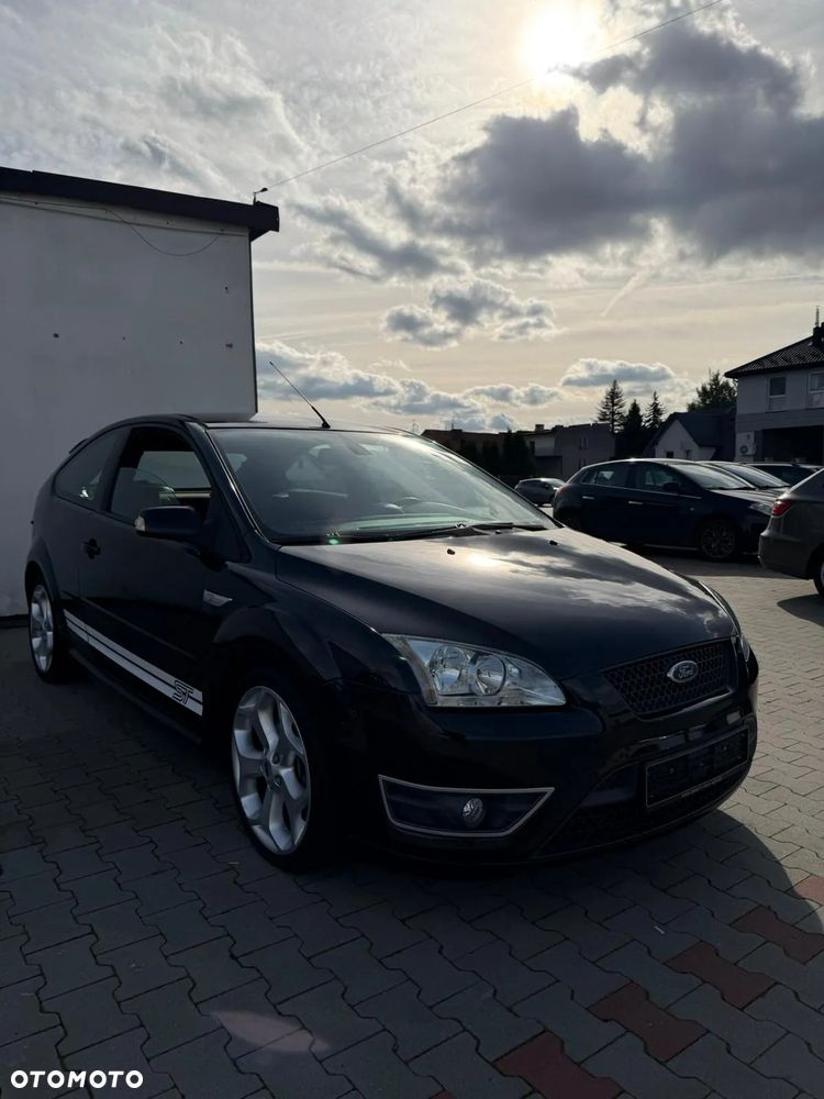 Ford Focus 2.5 ST - 6