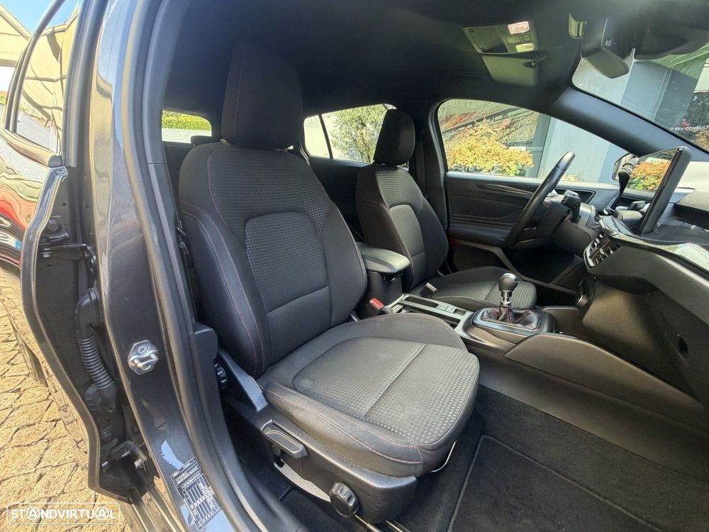 Ford Focus 1.5 TDCi EcoBlue ST-Line - 13