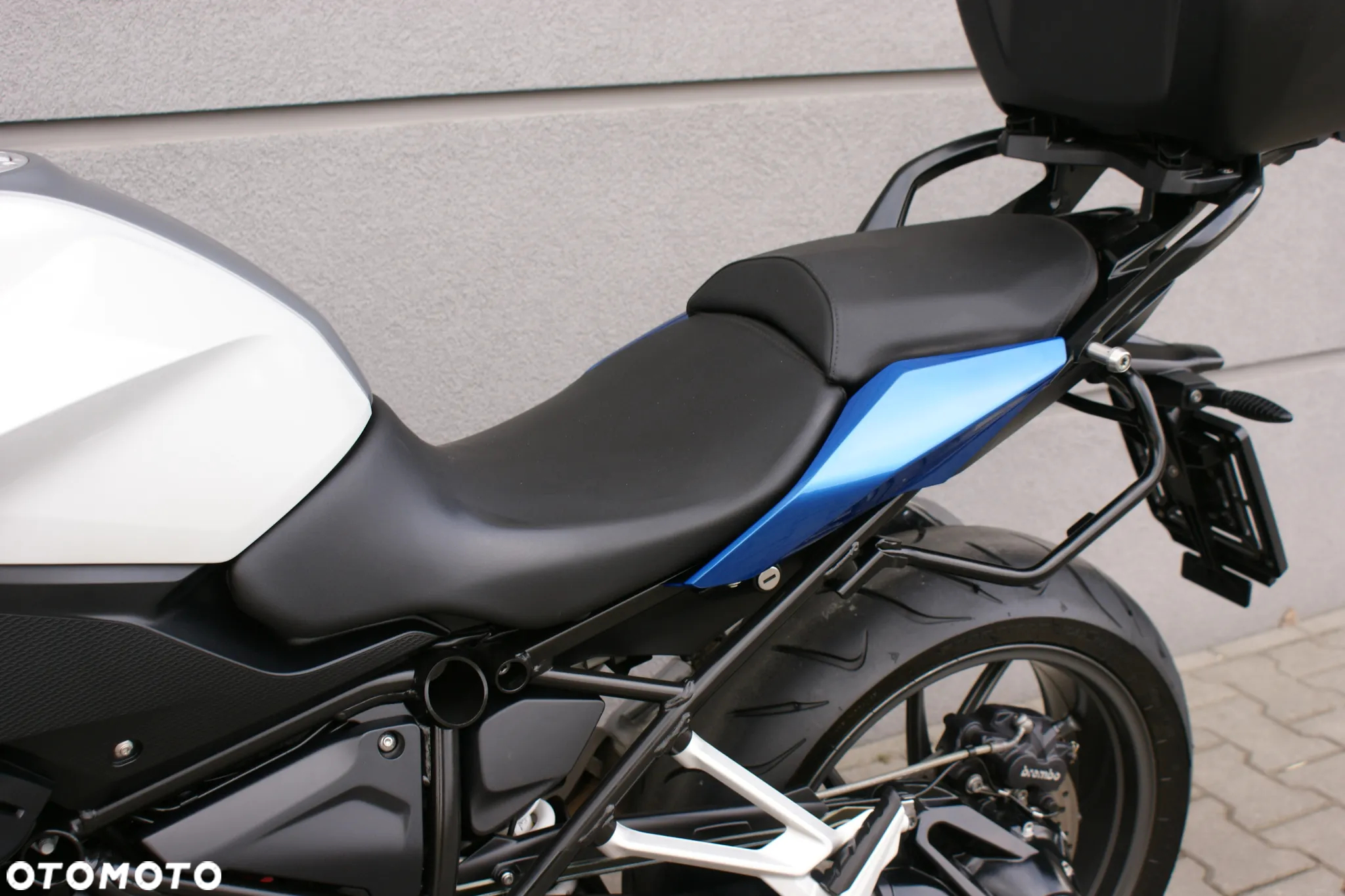 BMW R - 12