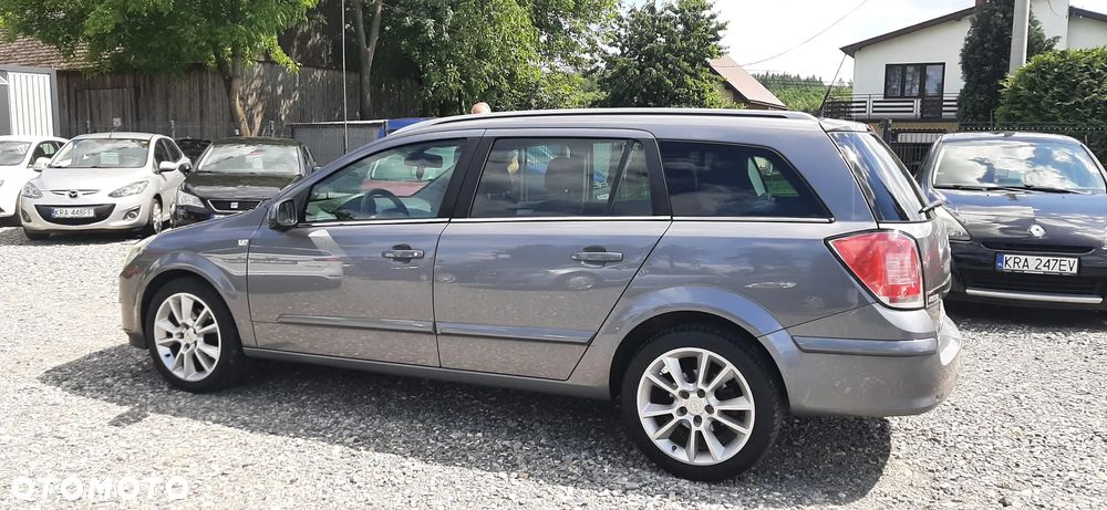 Opel Astra - 20