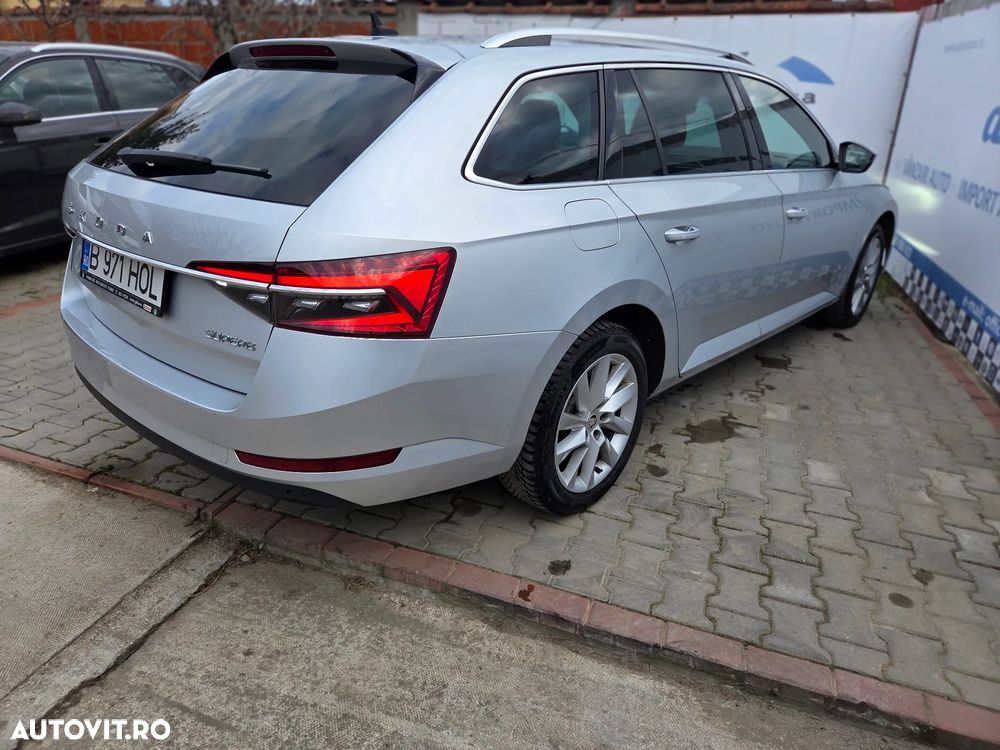 Skoda Superb 2.0 TDI DSG Style - 3
