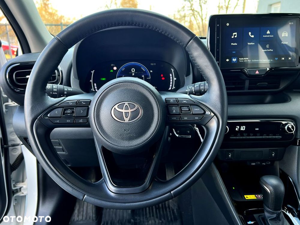 Toyota Yaris Hybrid 1.5 Style - 10