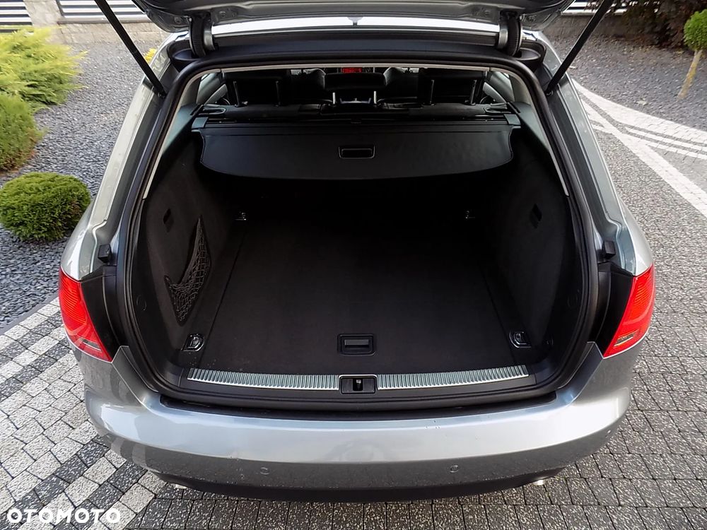 Audi A4 Avant - 36