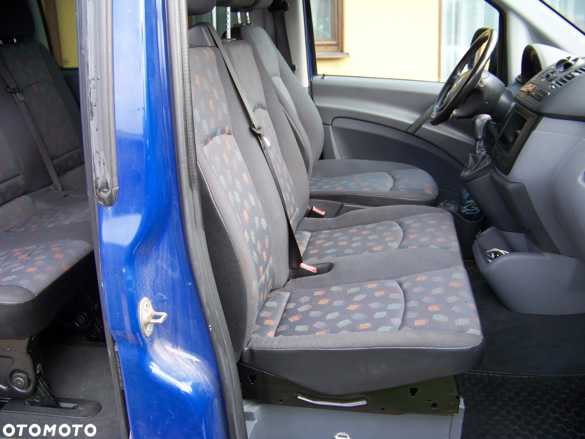 Mercedes-Benz Vito 120 CDI 639.701 - 8