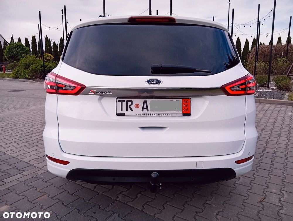 Ford S-Max 2.0 TDCi DPF Titanium X - 11