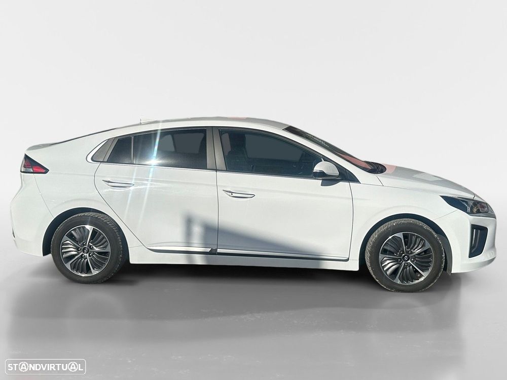 Hyundai Ioniq 1.6 GDI PHEV - 6