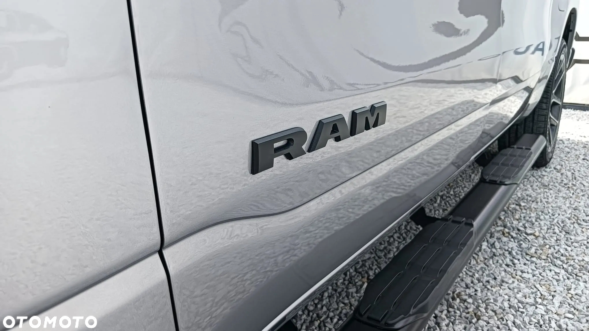 Dodge RAM 1500 5.7 4x4 - 15