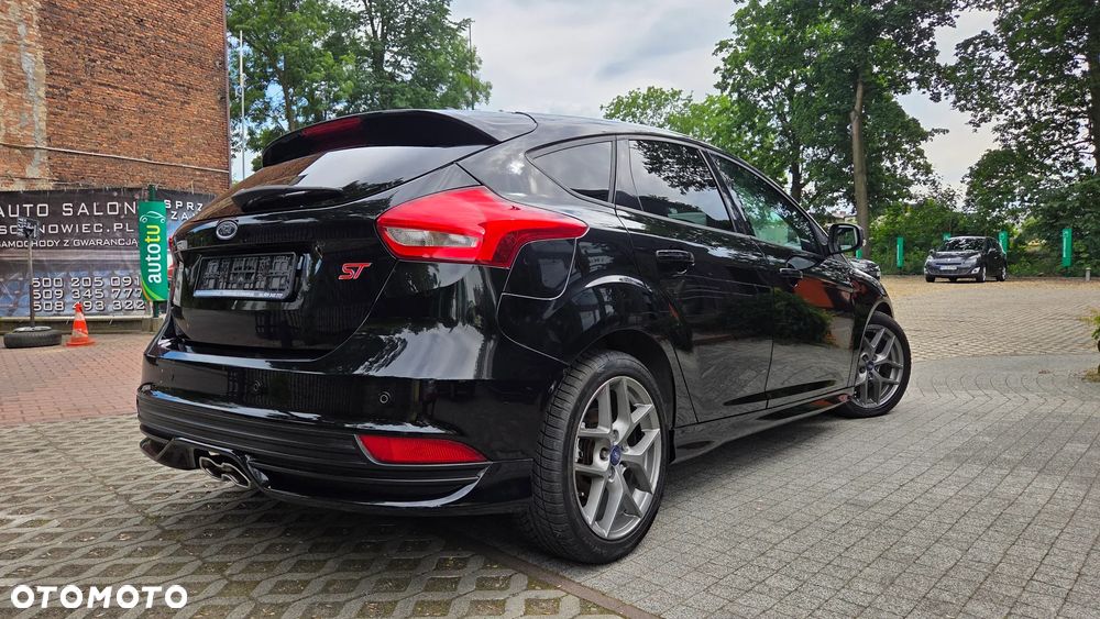 Ford Focus 2.0 TDCi ST-2 - 3