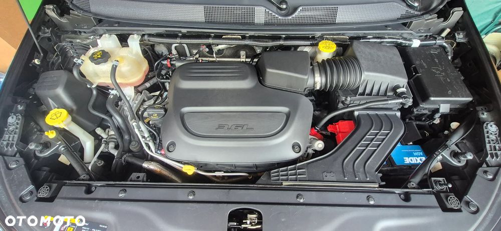 Chrysler Pacifica - 31