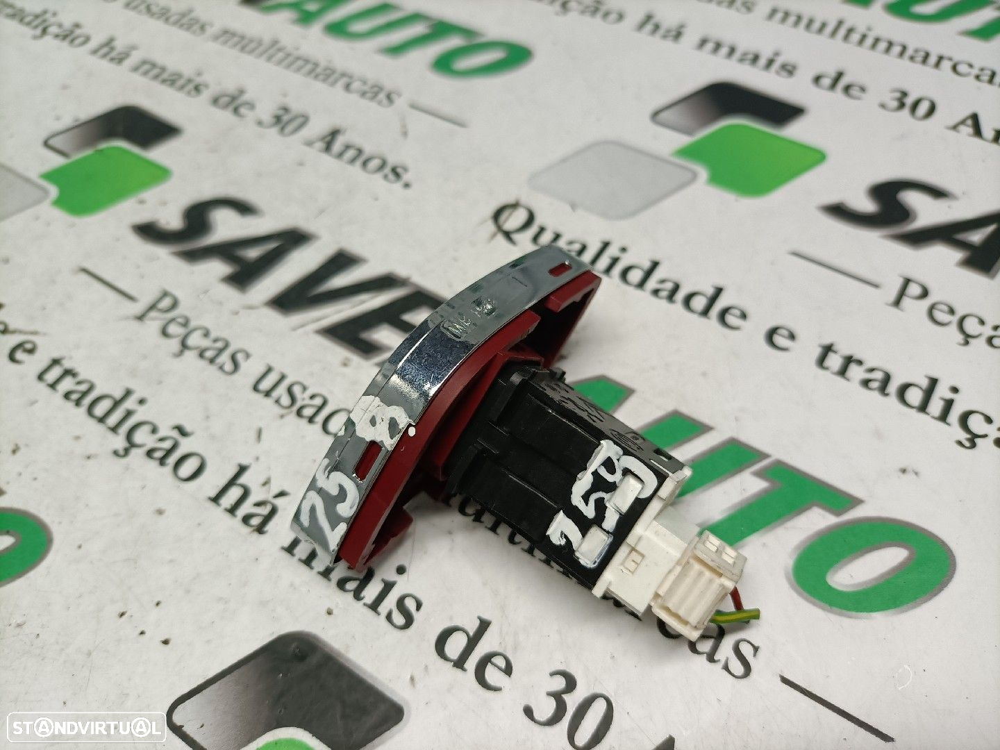 Botão De 4 Piscas Citroën Ds3 - 2