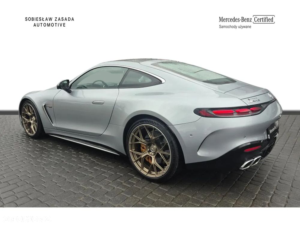 Mercedes-Benz AMG GT - 3