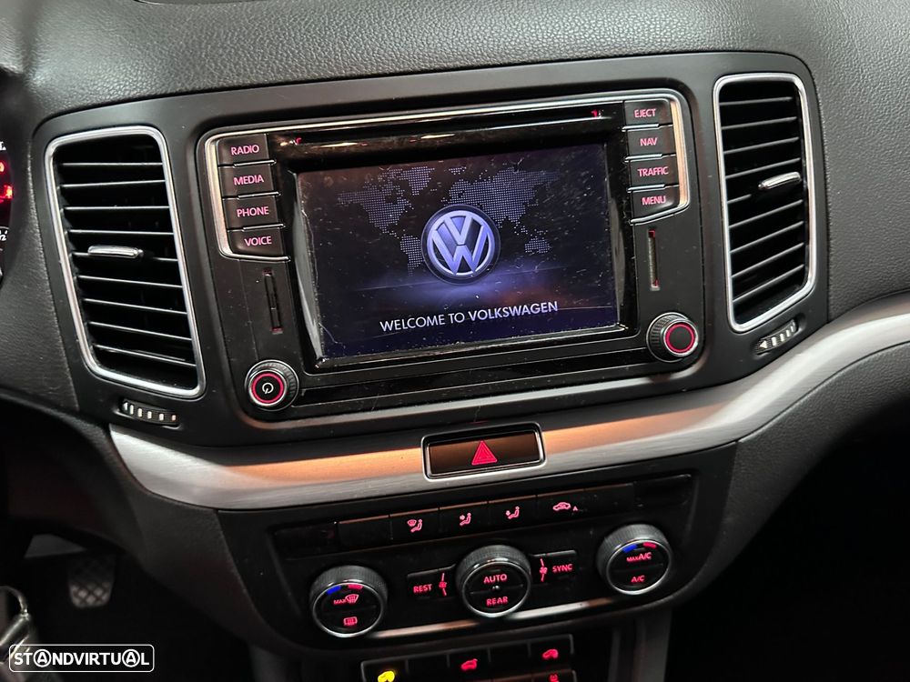 VW Sharan 2.0 TDI Blue Confortline - 4