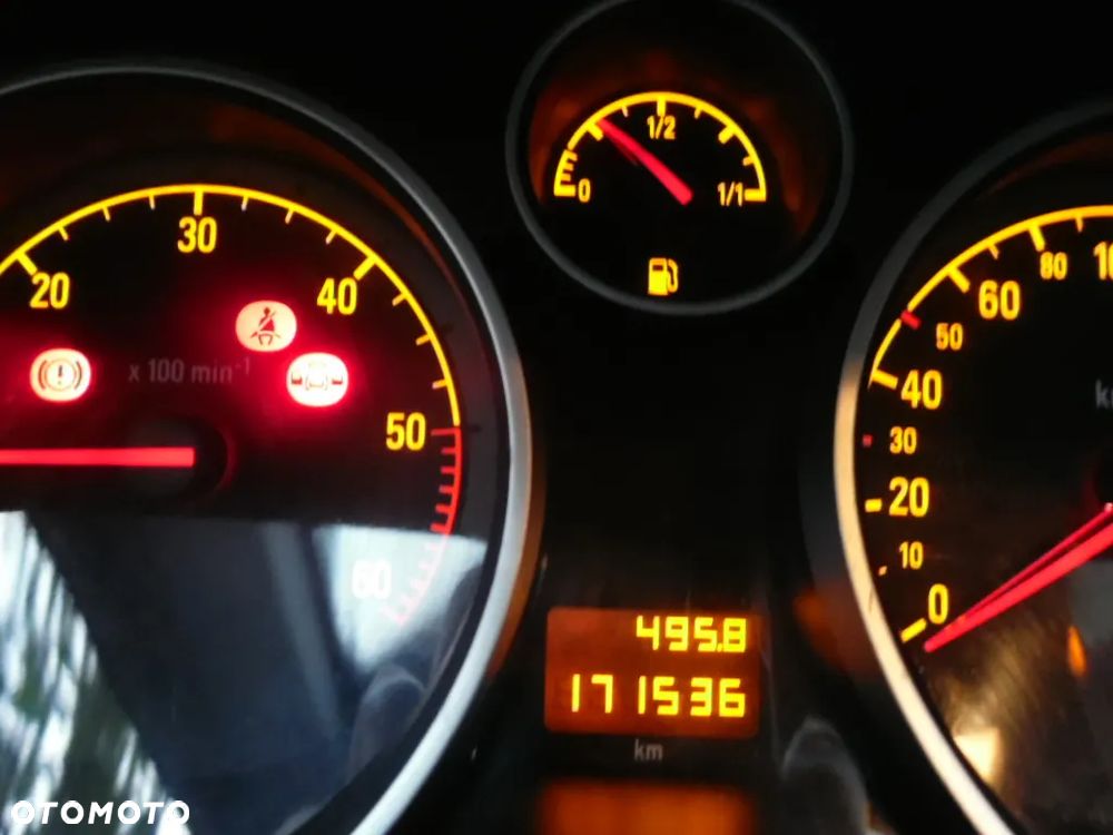 Opel Astra 1.7 CDTI - 14