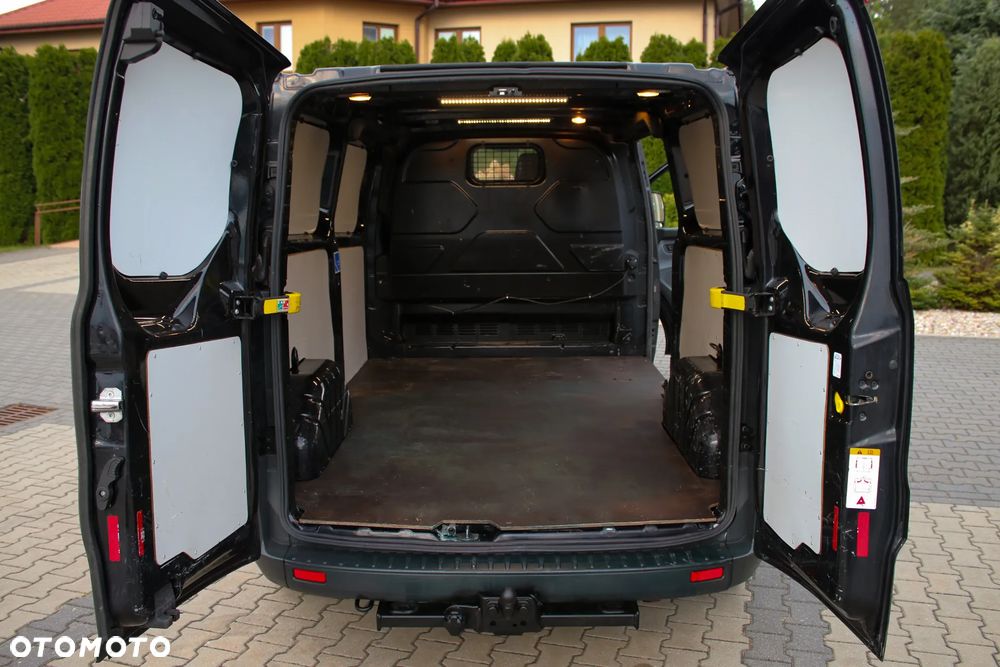 Ford Transit Custom - 37