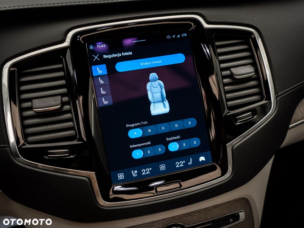 Volvo XC 90 T8 AWD Plug-In Hybrid Ultimate Bright 7os - 24