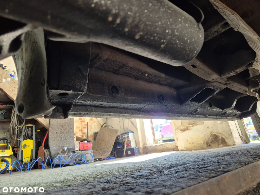 Volkswagen Transporter - 29