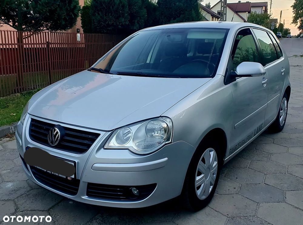 Volkswagen Polo 1.4 16V Comfortline - 16