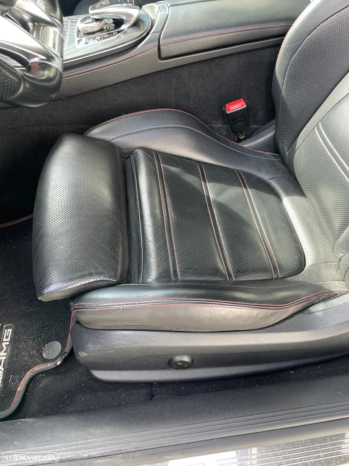 Mercedes-Benz E 53 AMG 4-Matic+ - 28