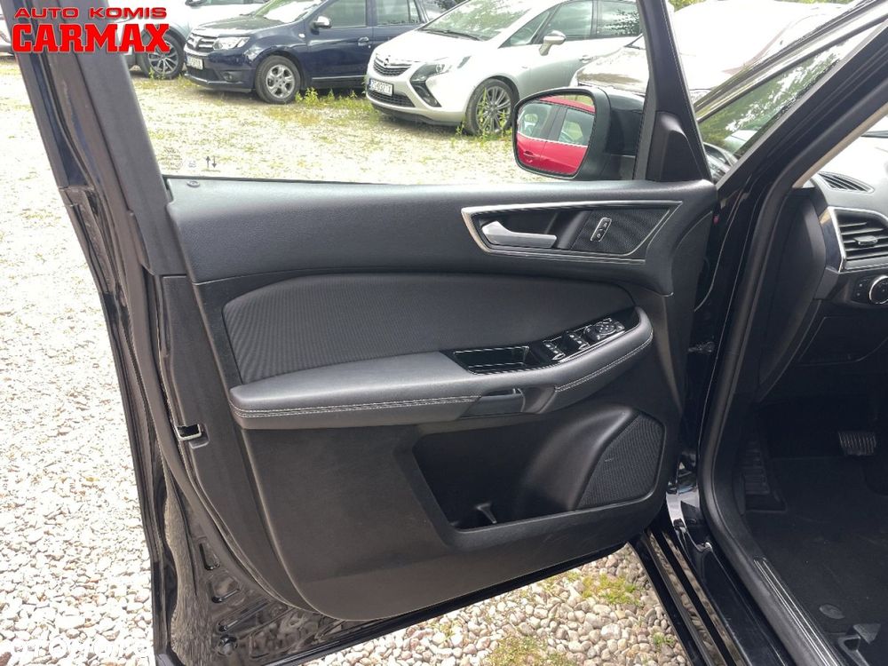 Ford S-Max - 10