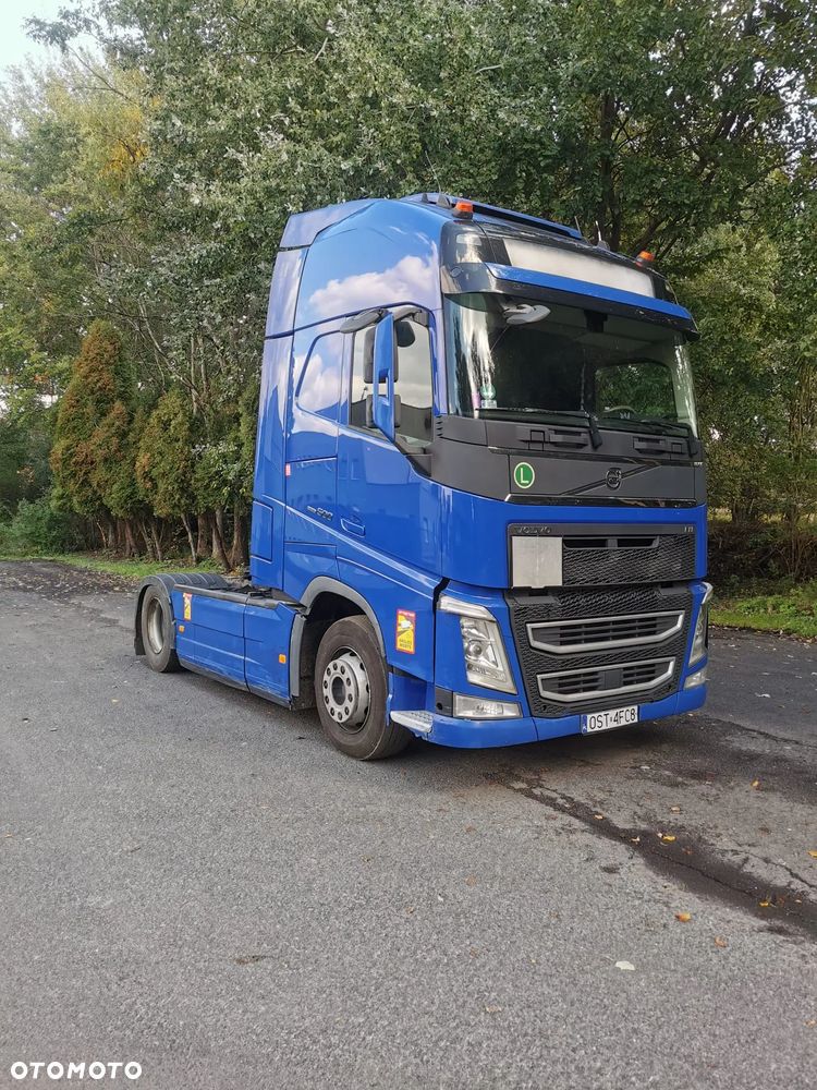Volvo FH - 1