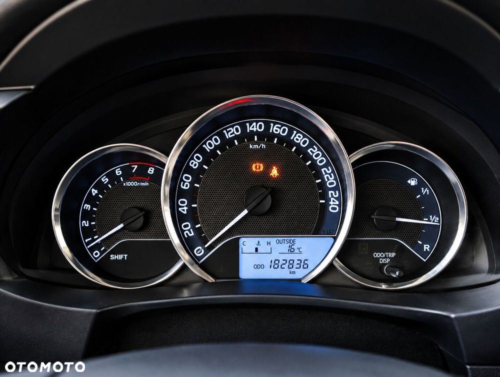 Toyota Corolla 1.6 Premium EU6 - 20