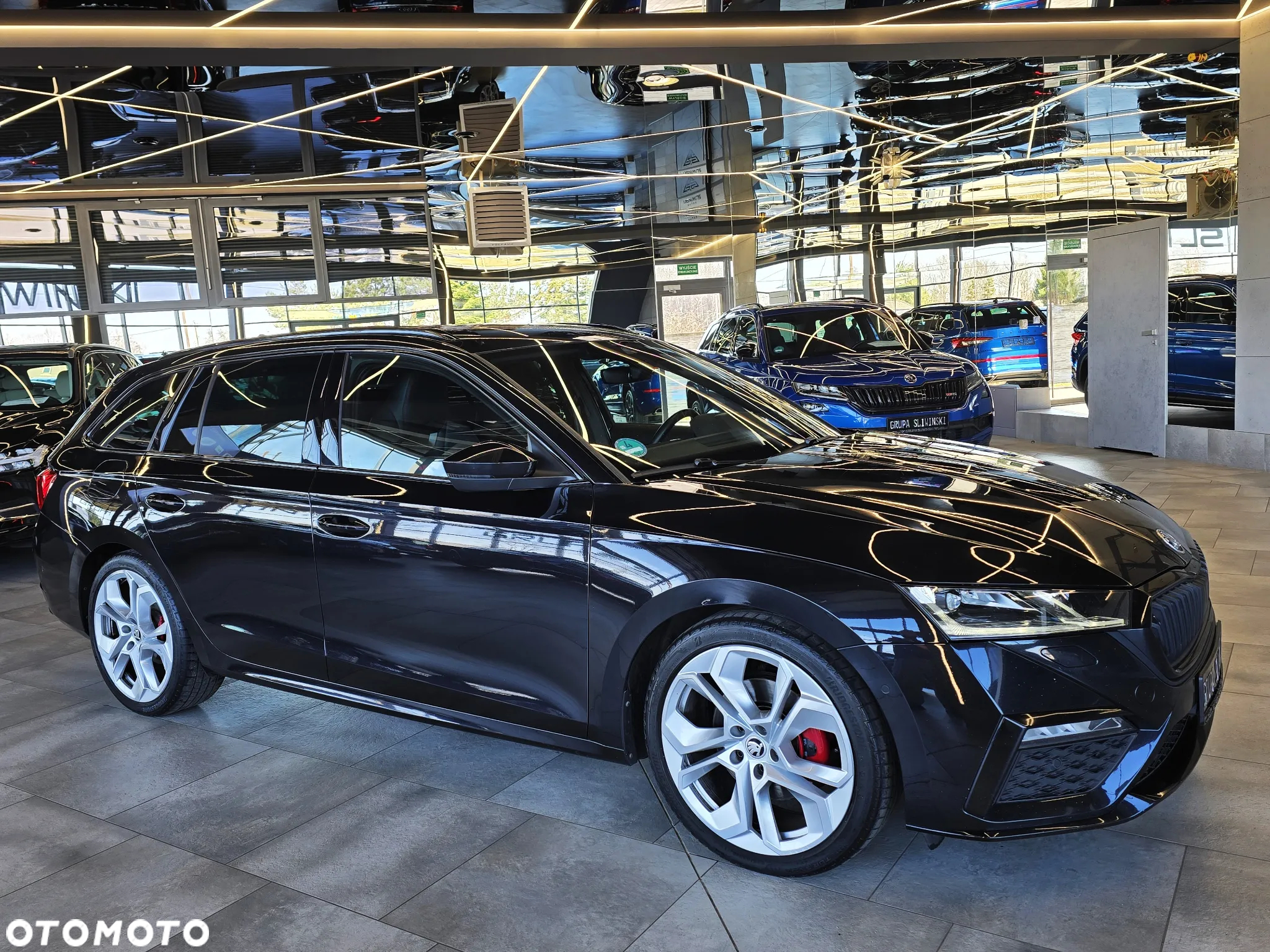 Skoda Octavia 2.0 TDI DSG 4x4 RS Plus - 12