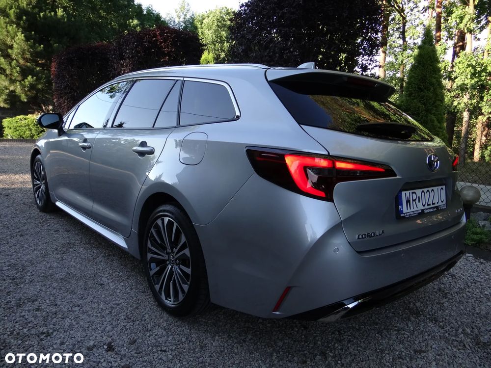 Toyota Corolla 2.0 Club - 12