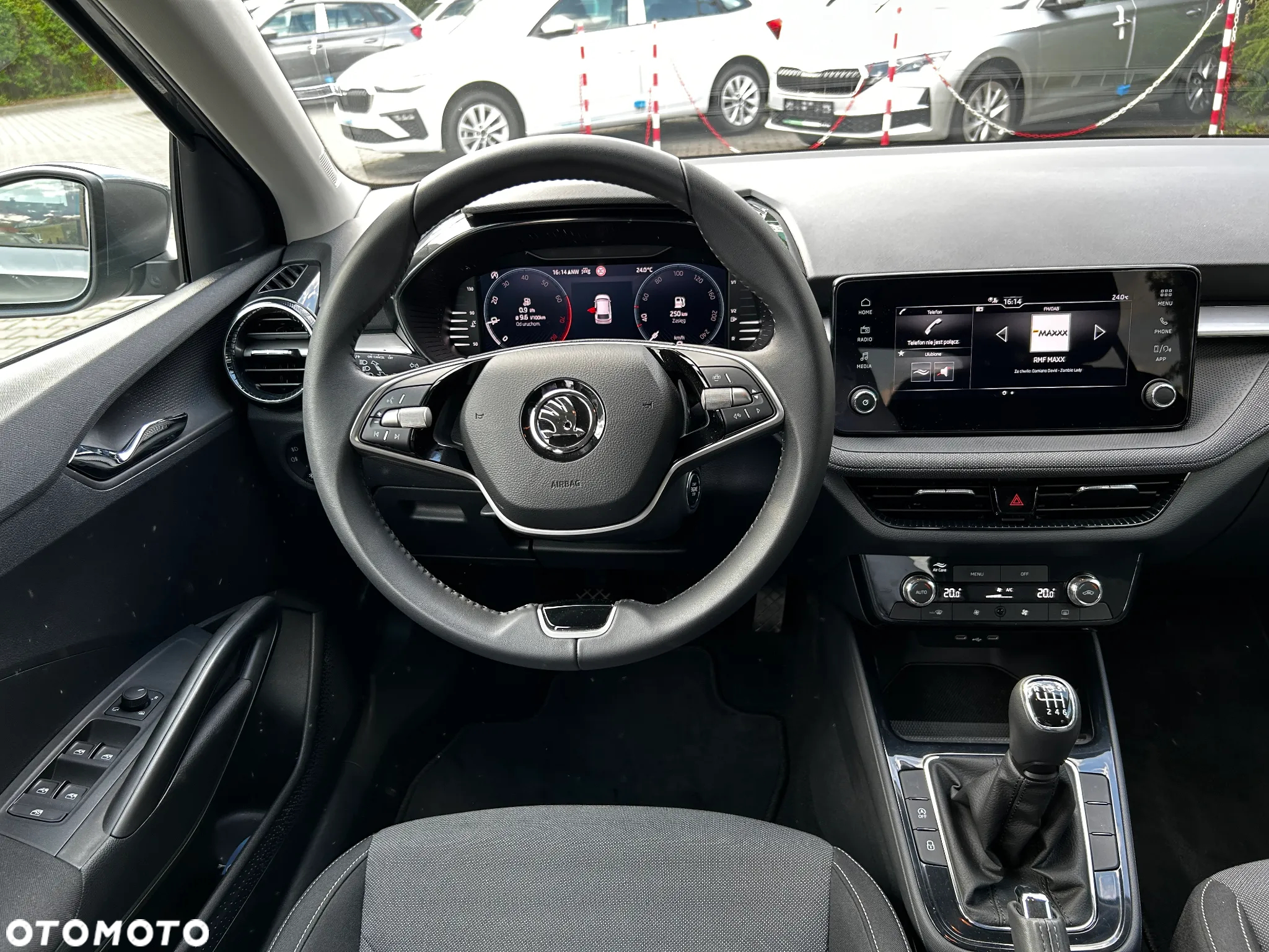 Skoda Fabia 1.0 TSI Selection - 28
