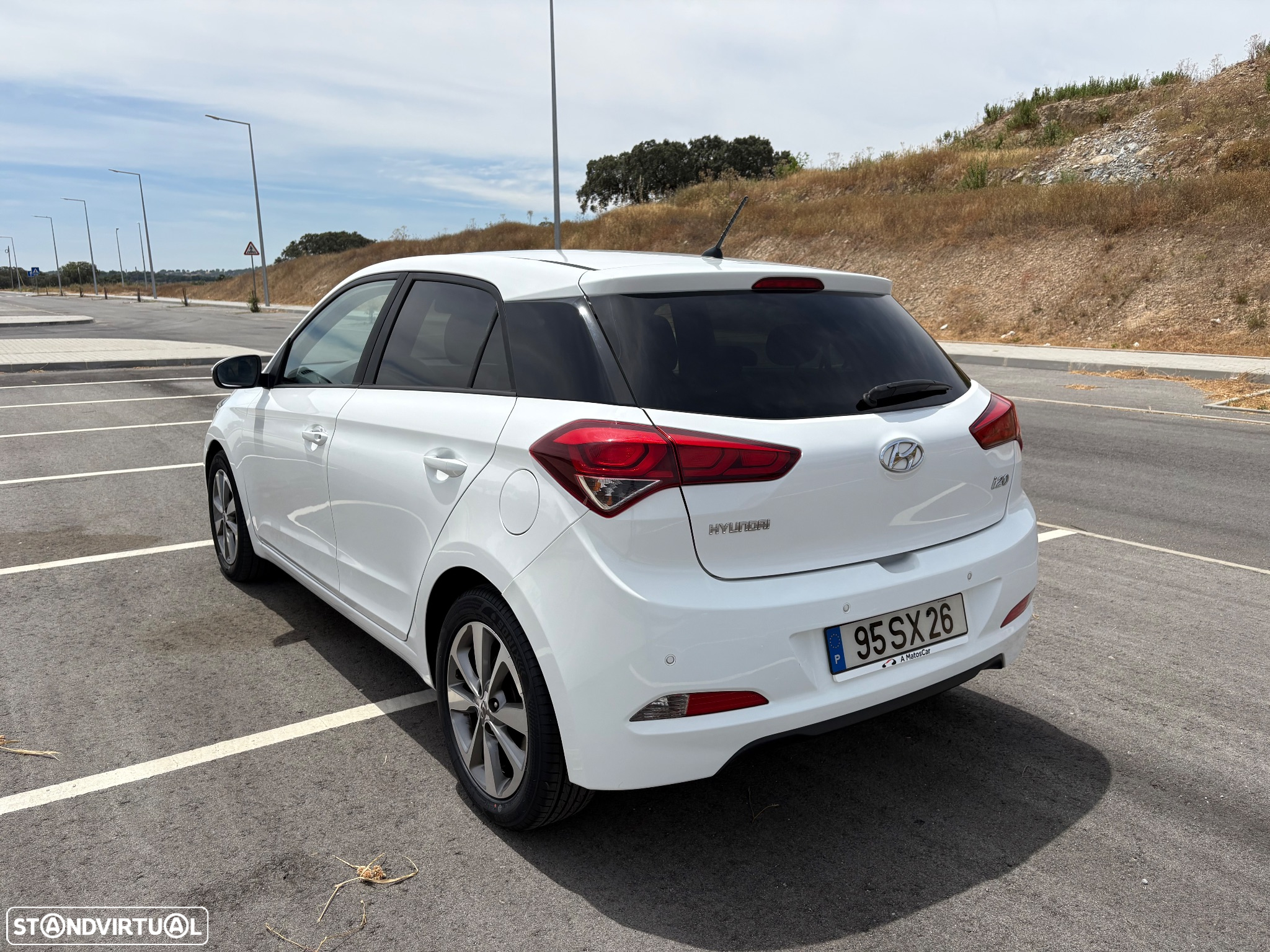 Hyundai i20 1.1 CRDi Blue Access+Bluetooth - 5