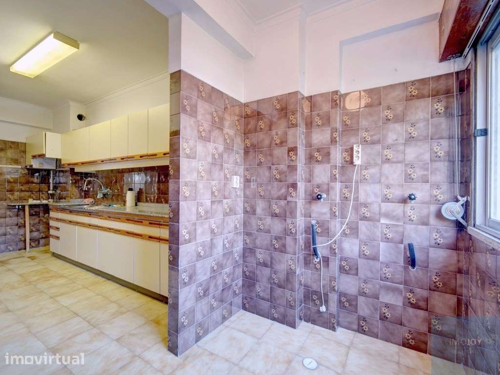 Apartamento T1 em Linda-a-Velha, junto à Torre das Flores - Grande imagem: 5/20