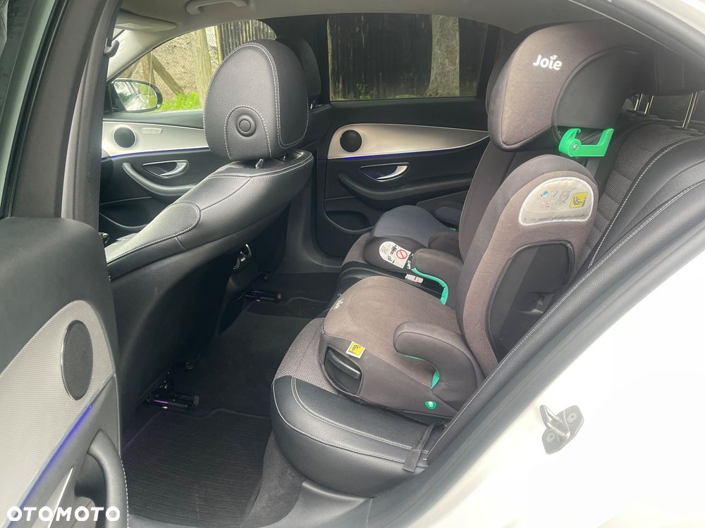 Mercedes-Benz Klasa E 220 d 9G-TRONIC - 15