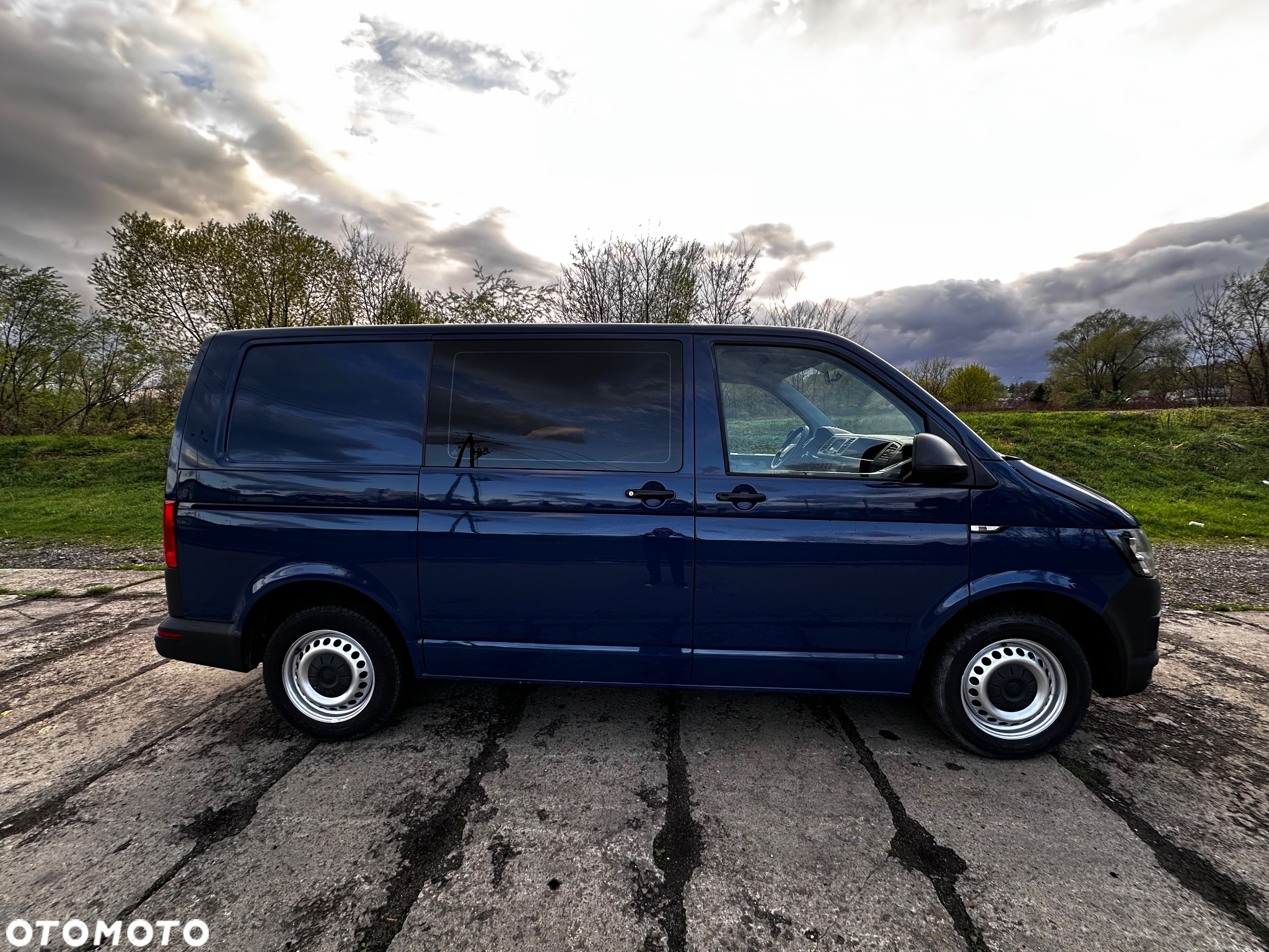 Volkswagen Transporter T6 - 9