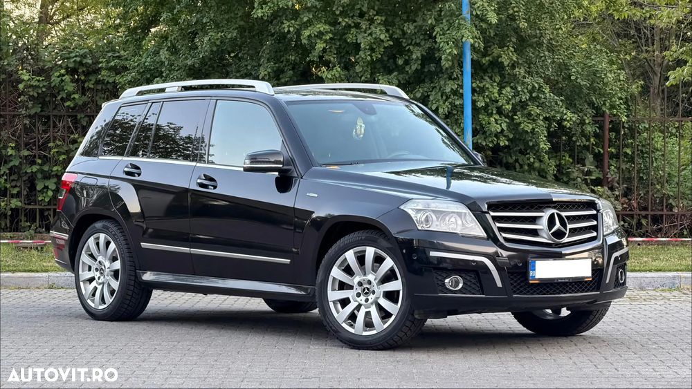 Mercedes-Benz GLK - 2