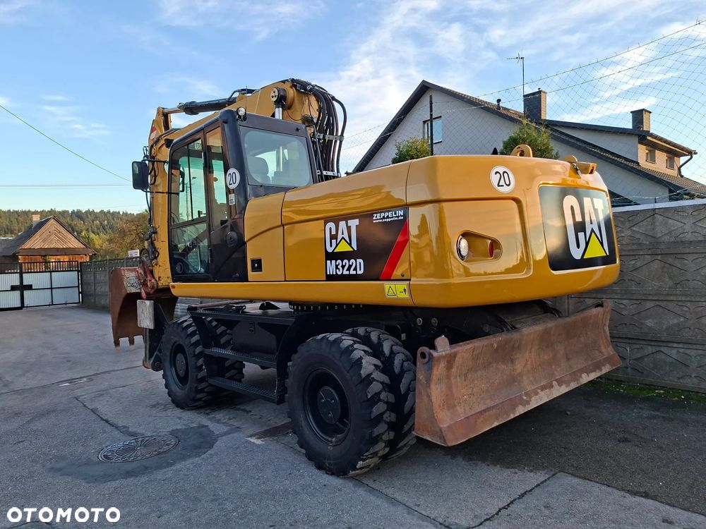 Caterpillar CAT M 322 D - 6
