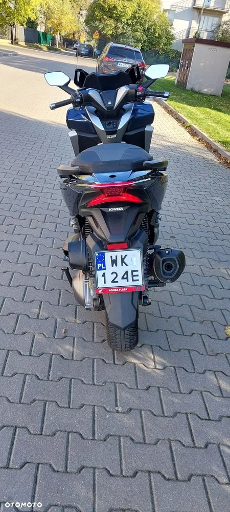 Honda NSS - 11