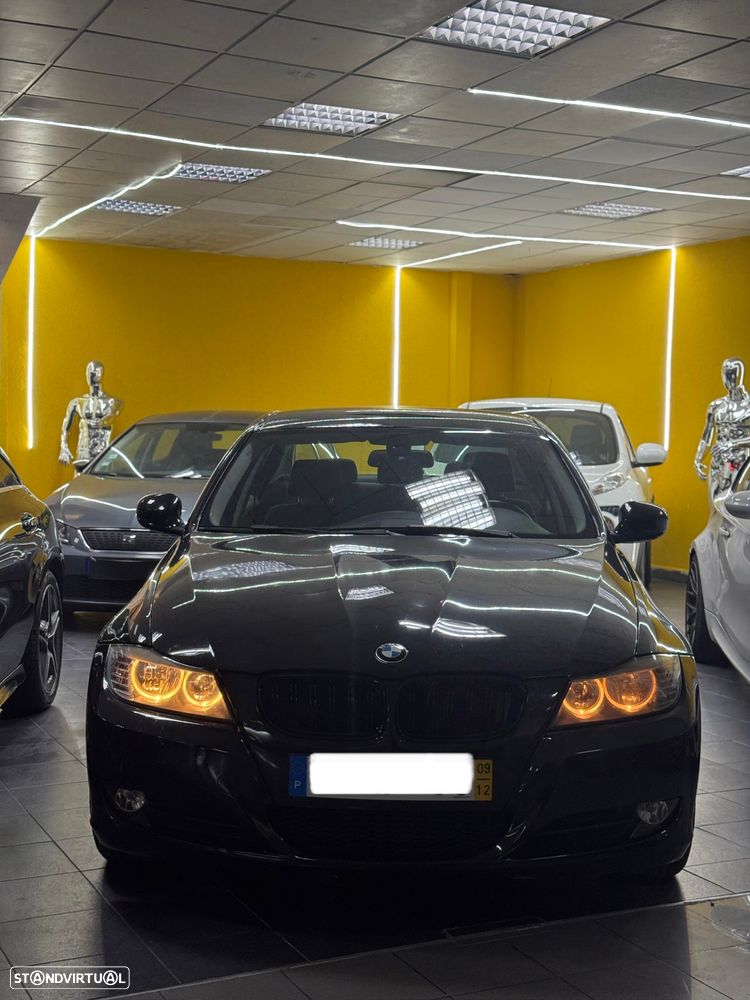 BMW 320 d Navigation - 1