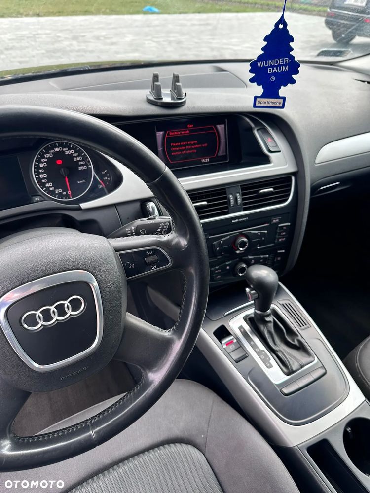 Audi A4 Avant 2.0 TDI Multitronic - 8