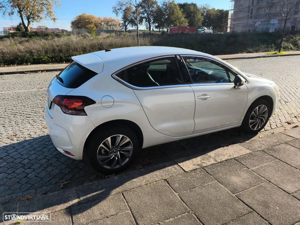 Citroën DS4 1.6 HDi So Chic - 37