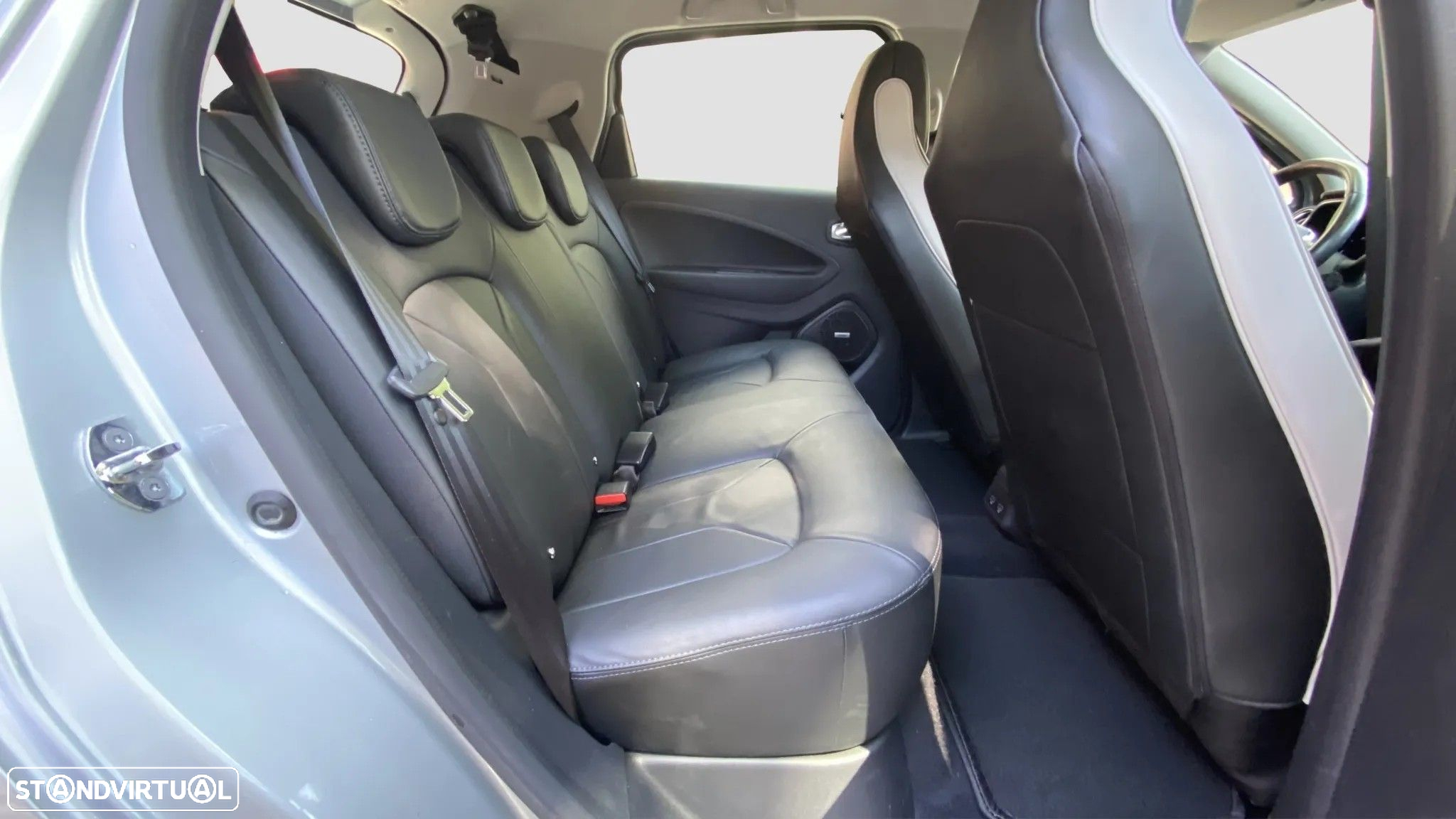 Renault Zoe - 16
