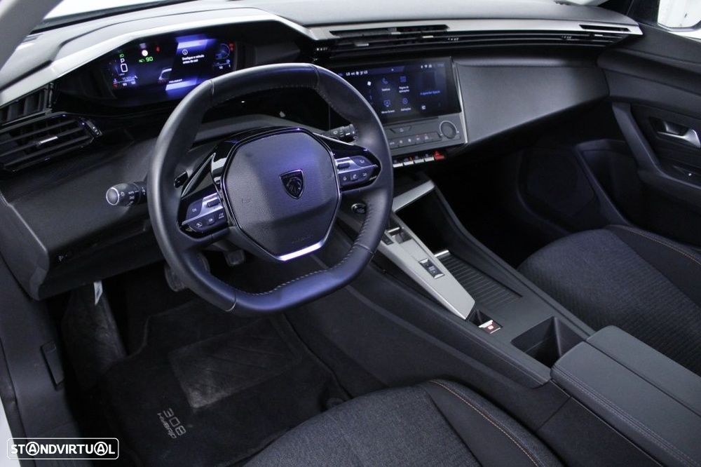 Peugeot 308 1.2 Hybrid Style e-DCS6 - 31
